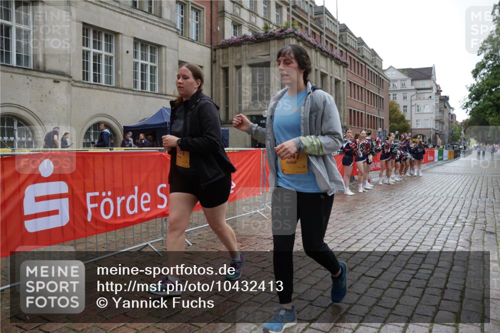 13.09.2026 - Kiel Lauf Yannick Fuchs http://msf.ph/oto/10432413 13.09.2026 11:21:51 Ziel 5953, 1609, 5847, 5953, 7755, 8014, 1609, 5847 meine-sportfotos.de