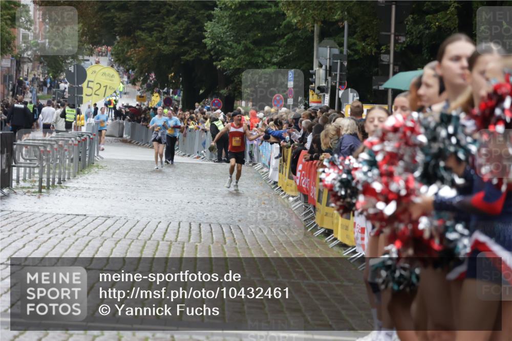 13.09.2026 - Kiel Lauf Yannick Fuchs http://msf.ph/oto/10432461 13.09.2026 11:22:20 Ziel 5917, 1305, 7737, 5953, 7755, 8014 meine-sportfotos.de