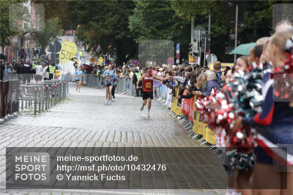 13.09.2026 - Kiel Lauf Yannick Fuchs http://msf.ph/oto/10432476 13.09.2026 11:22:22 Ziel 1305, 5917, 7737, 5953, 7755, 8014 meine-sportfotos.de