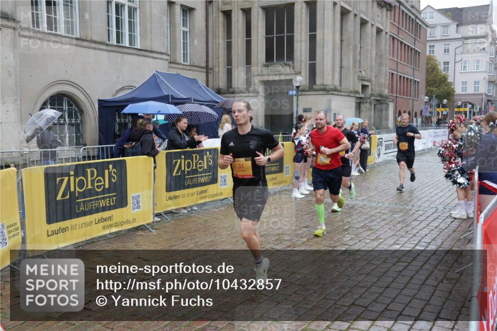 13.09.2026 - Kiel Lauf Yannick Fuchs http://msf.ph/oto/10432857 13.09.2026 11:41:13 Ziel  meine-sportfotos.de