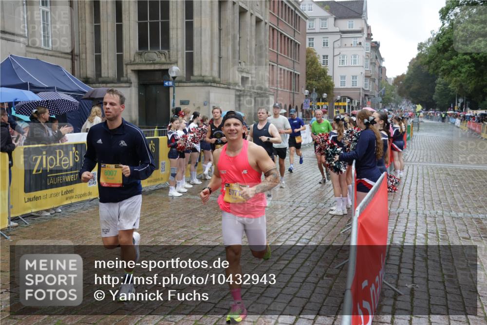 13.09.2026 - Kiel Lauf Yannick Fuchs http://msf.ph/oto/10432943 13.09.2026 11:41:27 Ziel 2430, 3629, 5774, 6895, 7247 meine-sportfotos.de