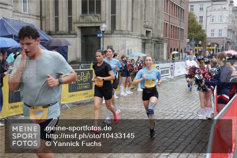 13.09.2026 - Kiel Lauf Yannick Fuchs http://msf.ph/oto/10433145 13.09.2026 11:41:53 Ziel 2430, 3629, 5774, 6895, 7247 meine-sportfotos.de