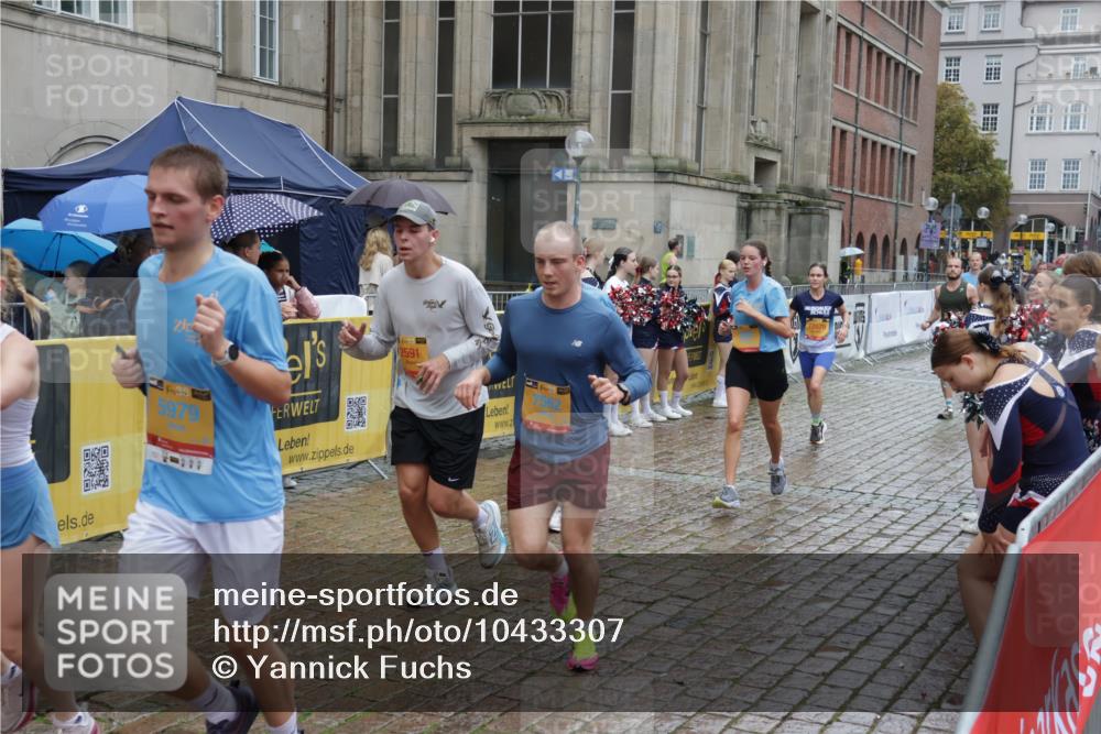 13.09.2026 - Kiel Lauf Yannick Fuchs http://msf.ph/oto/10433307 13.09.2026 11:42:30 Ziel  meine-sportfotos.de