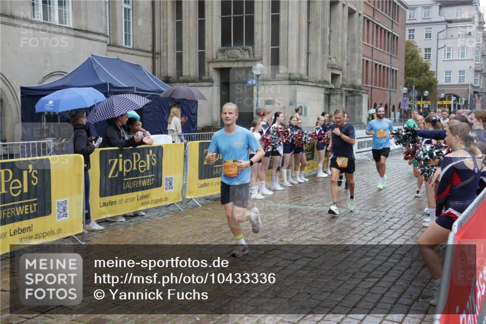 13.09.2026 - Kiel Lauf Yannick Fuchs http://msf.ph/oto/10433336 13.09.2026 11:42:35 Ziel  meine-sportfotos.de