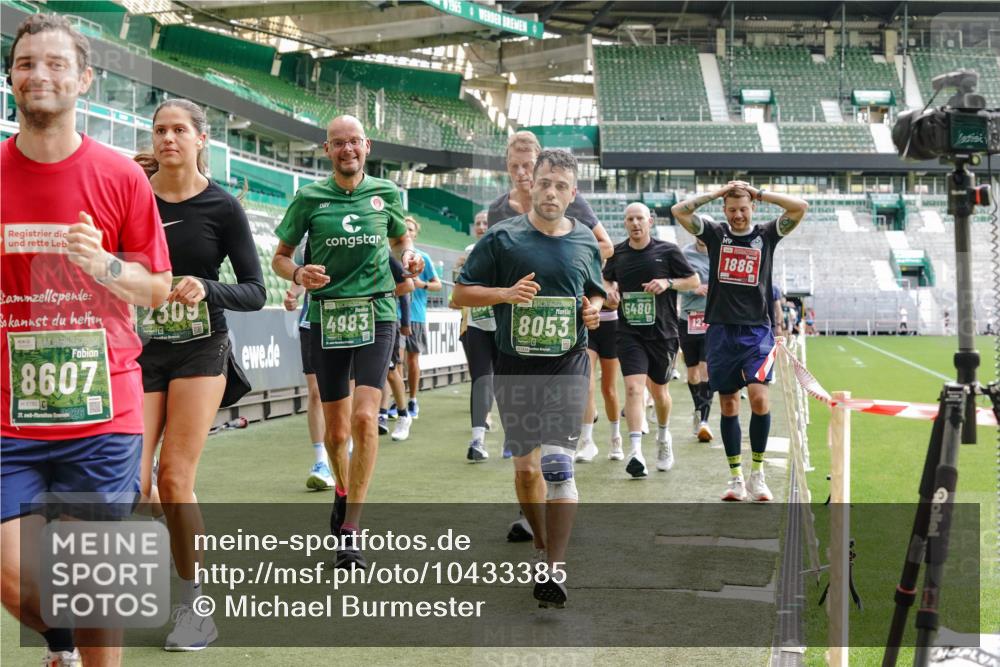 13.09.2026 - 21. swb-Marathon Bremen Michael Burmester http://msf.ph/oto/10433385 13.09.2026 13:30:25 Laufen im Stadion 122, 171, 224, 297, 405, 422, 476, 639, 685, 729, 754, 767, 806, 986, 1114, 1217, 1242, 1270, 1384, 1529, 1615, 1633, 1634, 1775, 1810, 1811, 1886, 1983, 2216, 2238, 2242, 2249, 2263, 2326, 2368, 2372, 2436, 2449, 2546, 2615, 2629, 2637, 2643, 2677, 2719, 2738, 2740, 2830, 2862, 2869, 2871, 2877, 2918, 2994, 3020, 3053, 3094, 3101, 3129, 3227, 3238, 3274, 3286, 3361, 3401, 3563, 3605, 3723, 3755, 3758, 3873, 3876, 3898, 3929, 3953, 3965, 3971, 4011, 4056 meine-sportfotos.de