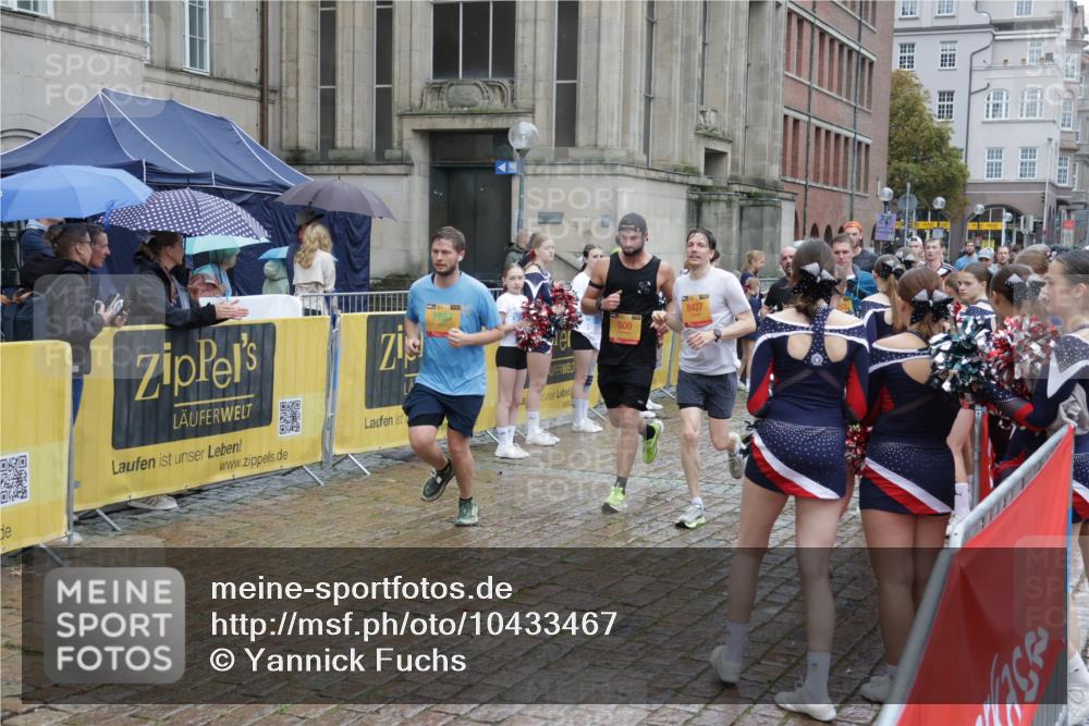 13.09.2026 - Kiel Lauf Yannick Fuchs http://msf.ph/oto/10433467 13.09.2026 11:42:49 Ziel 9569 meine-sportfotos.de