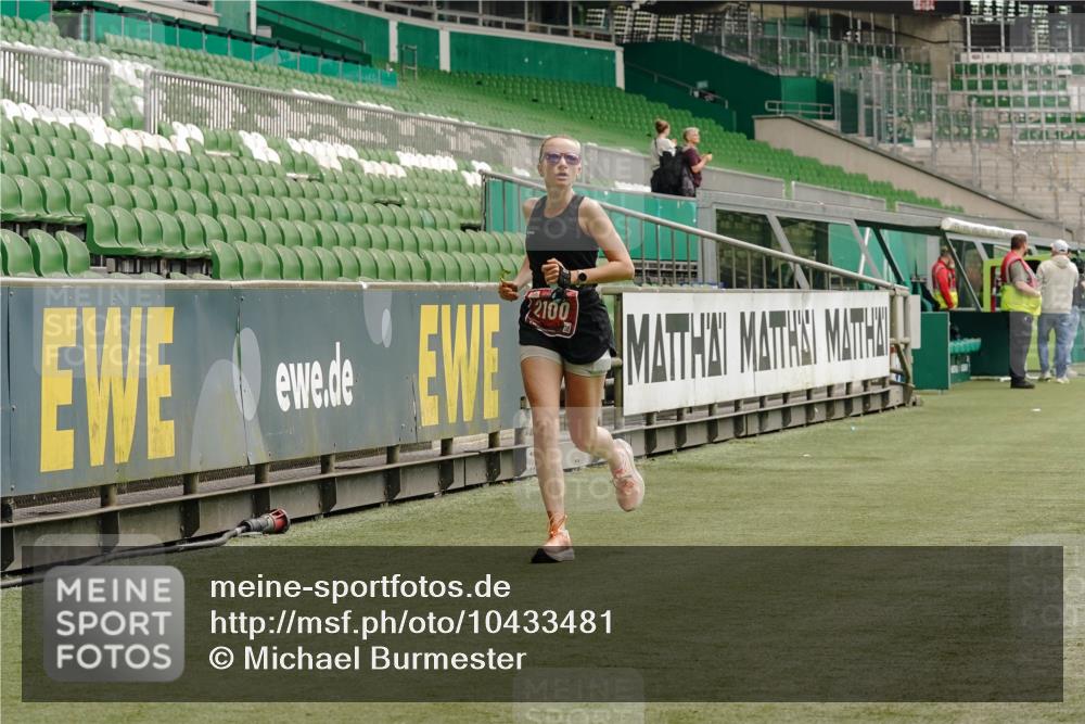 13.09.2026 - 21. swb-Marathon Bremen Michael Burmester http://msf.ph/oto/10433481 13.09.2026 12:33:19 Laufen im Stadion 299, 482, 525, 668, 943, 1020, 1126, 1212, 1507, 1606, 1629, 2072, 2100, 5428, 7741, 314, 520, 547, 719, 858, 934, 959, 1168, 1214, 1453, 5212, 6485 meine-sportfotos.de