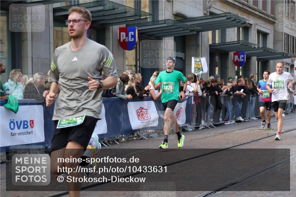13.09.2026 - 21. swb-Marathon Bremen Strokosch-Dieckow http://msf.ph/oto/10433631 13.09.2026 13:12:50 Ziel 280, 313, 621, 868, 987, 1207, 2498, 2559, 2801, 2858, 2962, 3566, 3625, 4582, 5345, 5379, 5769, 5965, 6038, 6349, 6394, 7874, 8197, 8291, 8419, 8464, 8798, 9092, 9217, 13140, 1513, 2350, 2362, 2442, 3054, 3988, 4605, 4879, 5416, 5965, 6796, 8029, 8798, 9775, 9803, 13106 meine-sportfotos.de