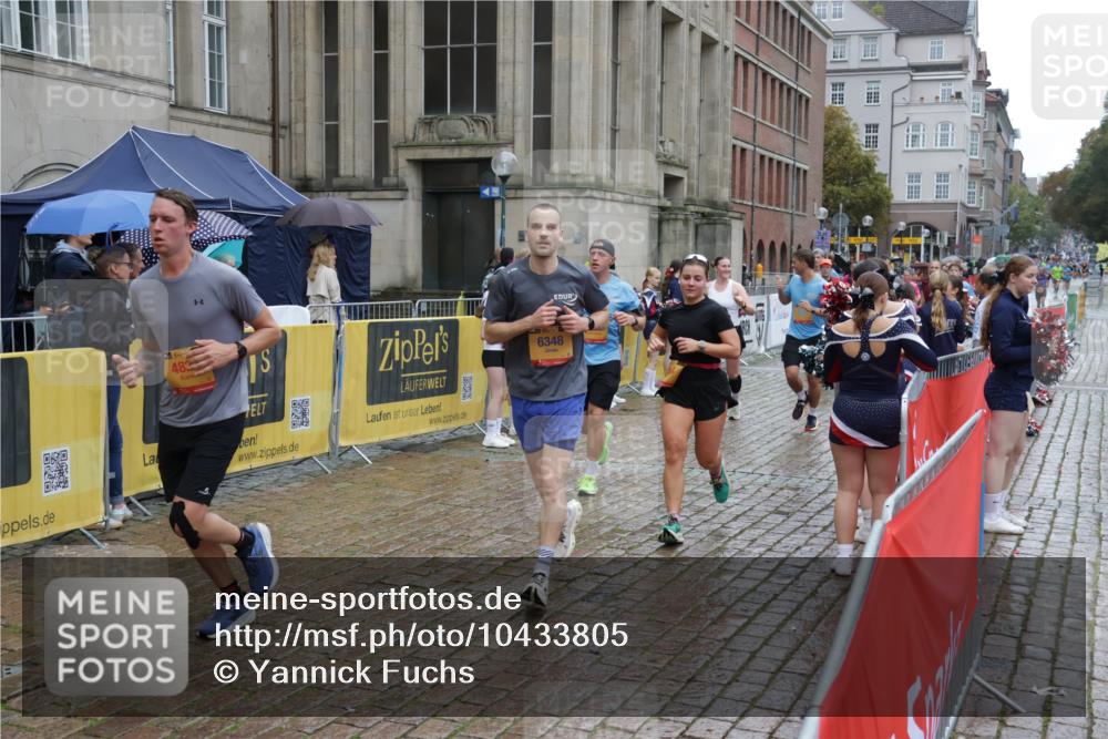 13.09.2026 - Kiel Lauf Yannick Fuchs http://msf.ph/oto/10433805 13.09.2026 11:43:22 Ziel 9569 meine-sportfotos.de