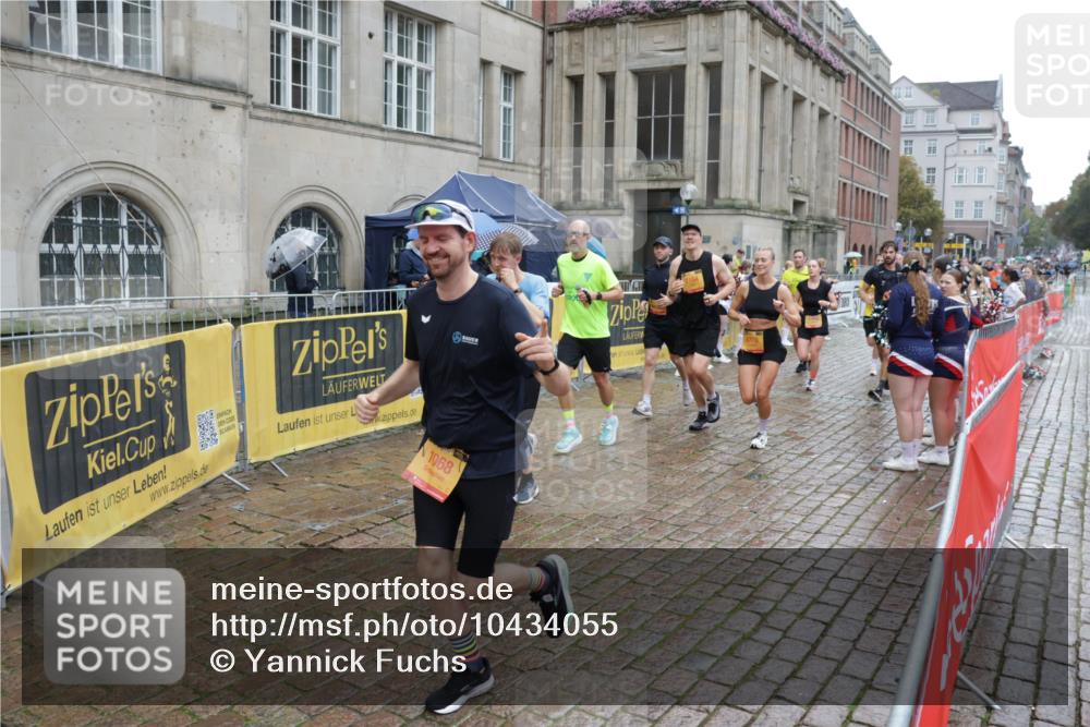13.09.2026 - Kiel Lauf Yannick Fuchs http://msf.ph/oto/10434055 13.09.2026 11:43:57 Ziel  meine-sportfotos.de