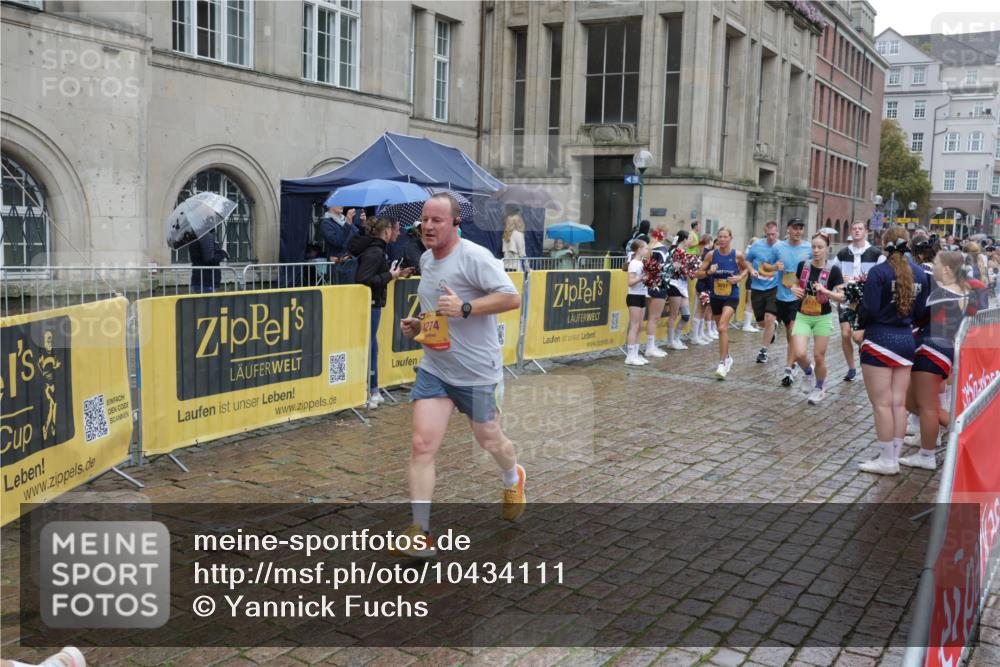 13.09.2026 - Kiel Lauf Yannick Fuchs http://msf.ph/oto/10434111 13.09.2026 11:44:01 Ziel  meine-sportfotos.de