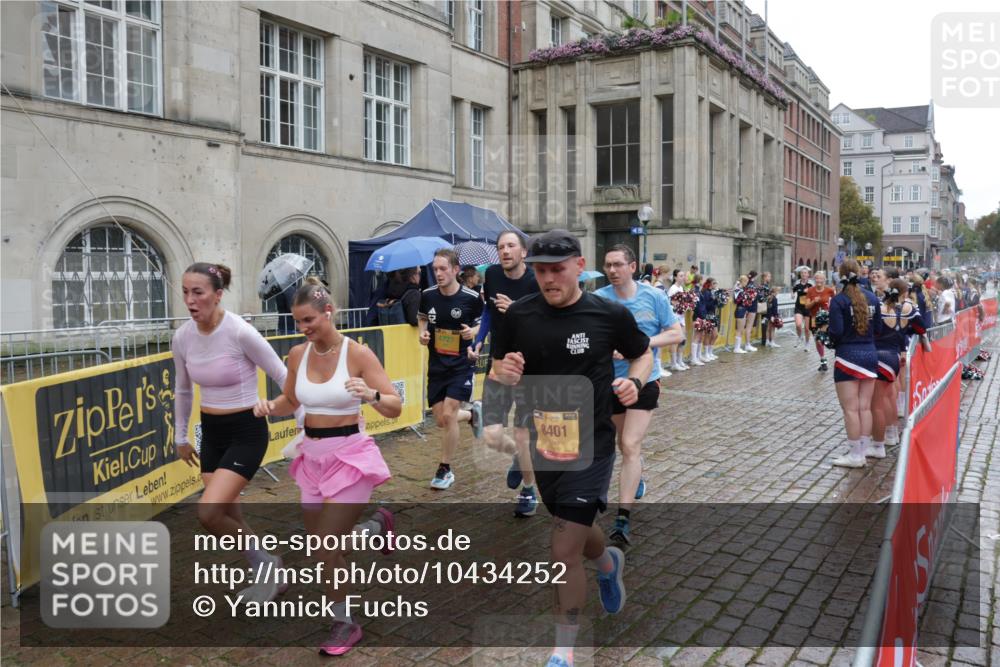 13.09.2026 - Kiel Lauf Yannick Fuchs http://msf.ph/oto/10434252 13.09.2026 11:44:12 Ziel  meine-sportfotos.de