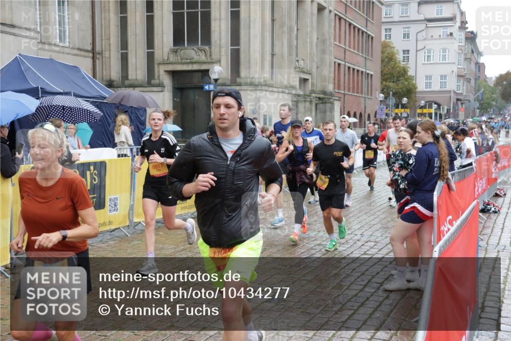 13.09.2026 - Kiel Lauf Yannick Fuchs http://msf.ph/oto/10434277 13.09.2026 11:44:15 Ziel  meine-sportfotos.de
