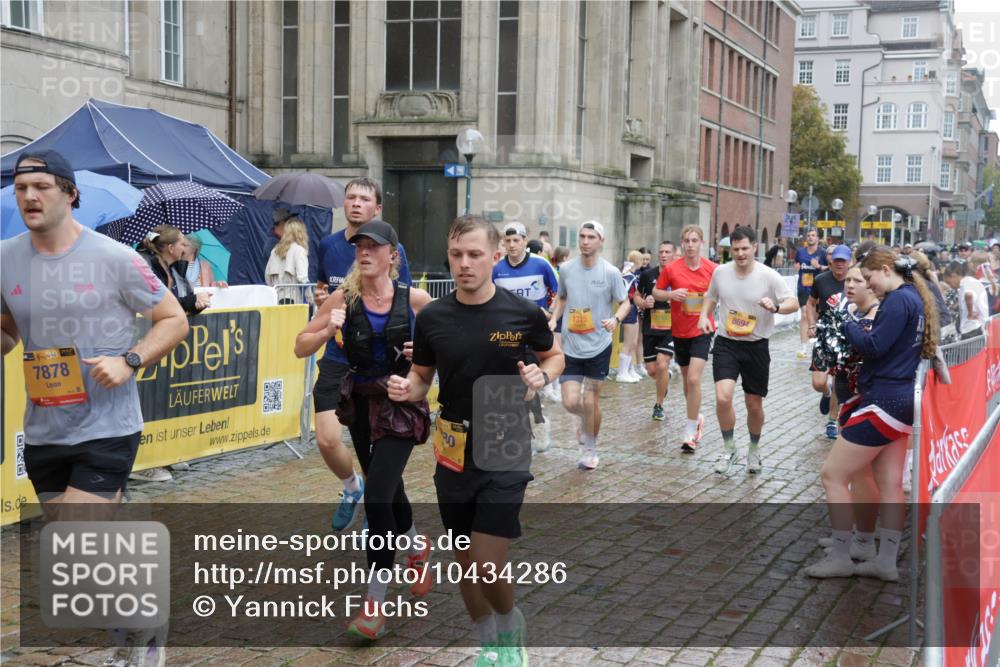 13.09.2026 - Kiel Lauf Yannick Fuchs http://msf.ph/oto/10434286 13.09.2026 11:44:16 Ziel  meine-sportfotos.de