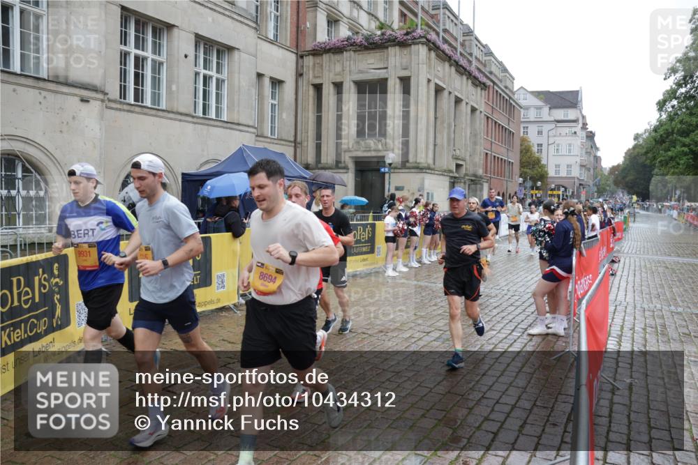 13.09.2026 - Kiel Lauf Yannick Fuchs http://msf.ph/oto/10434312 13.09.2026 11:44:19 Ziel  meine-sportfotos.de