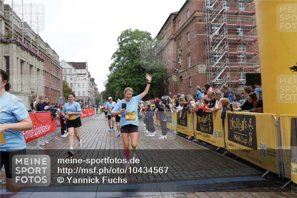 13.09.2026 - Kiel Lauf Yannick Fuchs http://msf.ph/oto/10434567 13.09.2026 09:48:12 Ziel 366, 872, 1047, 1227, 1713, 1976, 2656, 2671, 2970, 4219, 4467, 6242, 7070, 7247, 7481, 8080, 9755, 10200, 122, 218, 390, 466, 1713, 1743, 2241, 2755, 3735, 3812, 4011, 4103, 4225, 4288, 4365, 4400, 4460, 4479, 4710, 4952, 5215, 6078, 6809, 6942, 7258, 8096, 8833, 9528, 9694, 9697, 10823, 11396, 11654, 12007, 12099, 12167, 12393, 1493, 2943, 4350, 5185, 5518, 5825, 6464, 8455, 466, 3373, 4011, 4479, 4480, 5517, 6696, 7767, 8503, 8833, 9528, 10789 meine-sportfotos.de