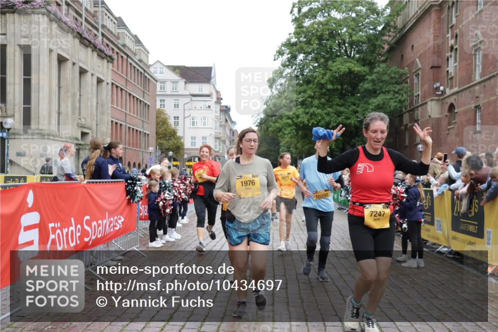 13.09.2026 - Kiel Lauf Yannick Fuchs http://msf.ph/oto/10434697 13.09.2026 09:48:18 Ziel 872, 1047, 1976, 2656, 2671, 2970, 4219, 4350, 5185, 5518, 5825, 6464, 7070, 7247, 7481, 8080, 9755, 10200, 11954, 122, 218, 366, 390, 1227, 1713, 1743, 2241, 2755, 3735, 3812, 4103, 4225, 4288, 4365, 4460, 4467, 4710, 5215, 6078, 6242, 6809, 6942, 7070, 7258, 8080, 8096, 9694, 10823, 11396, 11654, 12007, 12099, 12167, 12393, 467, 1493, 1731, 2676, 2943, 3843, 7432, 8455, 10729, 390, 466, 3373, 4011, 4103, 4400, 4479, 4952, 6078, 7767, 8833, 9528, 9697 meine-sportfotos.de