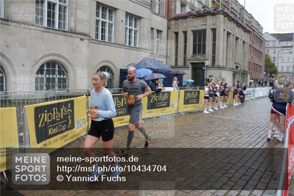 13.09.2026 - Kiel Lauf Yannick Fuchs http://msf.ph/oto/10434704 13.09.2026 11:44:42 Ziel  meine-sportfotos.de