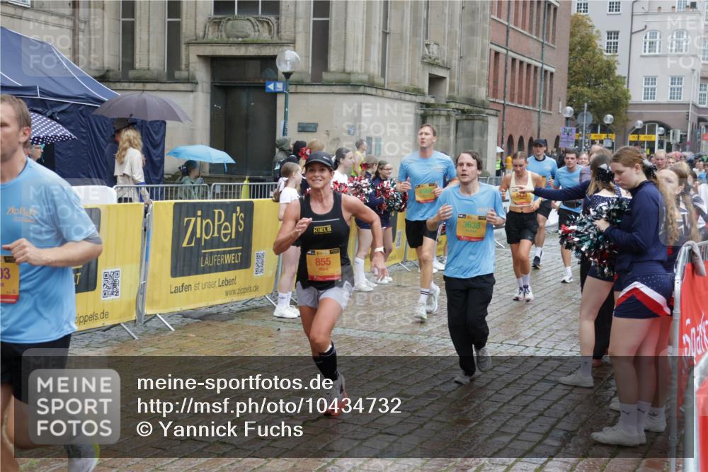 13.09.2026 - Kiel Lauf Yannick Fuchs http://msf.ph/oto/10434732 13.09.2026 11:44:48 Ziel  meine-sportfotos.de
