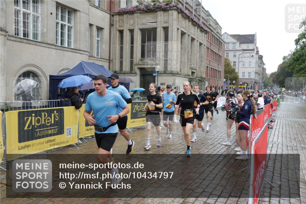 13.09.2026 - Kiel Lauf Yannick Fuchs http://msf.ph/oto/10434797 13.09.2026 11:44:52 Ziel  meine-sportfotos.de