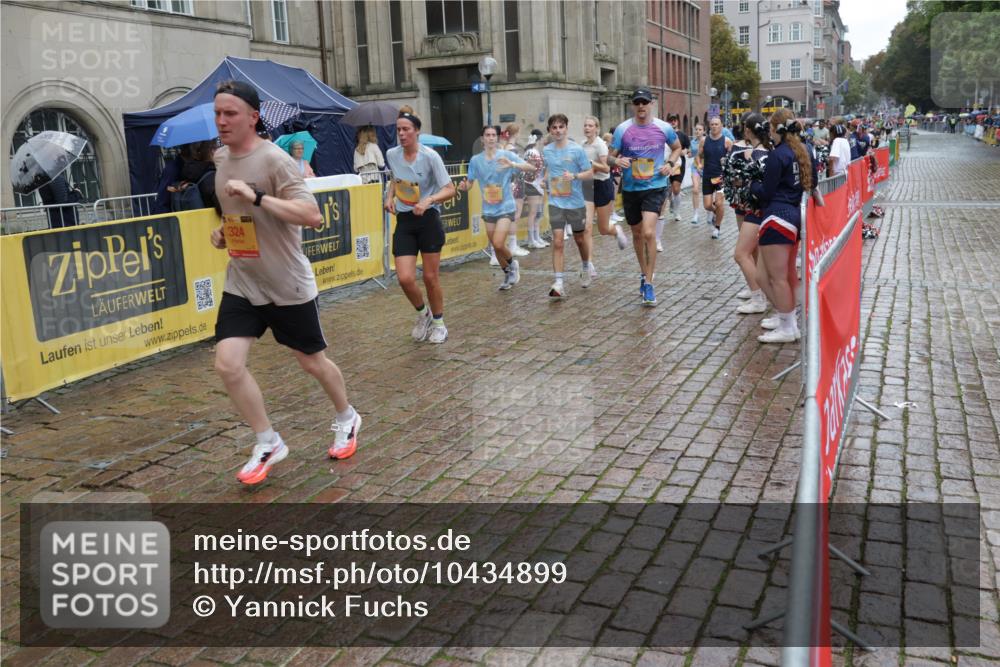 13.09.2026 - Kiel Lauf Yannick Fuchs http://msf.ph/oto/10434899 13.09.2026 11:44:58 Ziel  meine-sportfotos.de