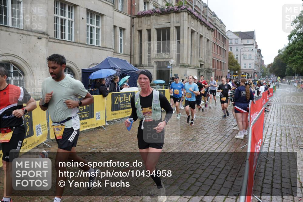 13.09.2026 - Kiel Lauf Yannick Fuchs http://msf.ph/oto/10434958 13.09.2026 11:45:08 Ziel  meine-sportfotos.de