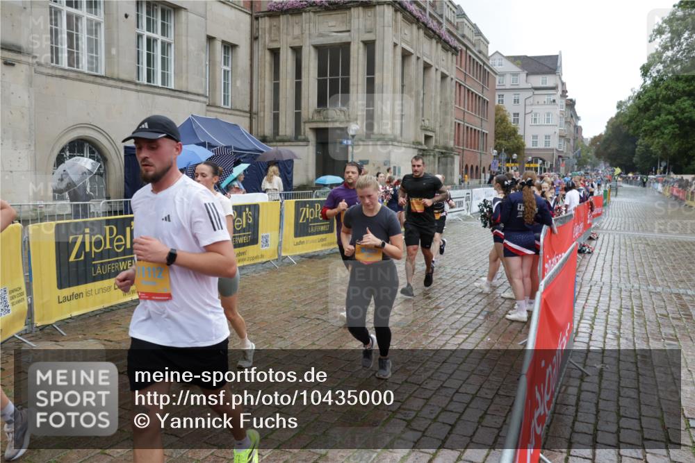 13.09.2026 - Kiel Lauf Yannick Fuchs http://msf.ph/oto/10435000 13.09.2026 11:45:11 Ziel  meine-sportfotos.de