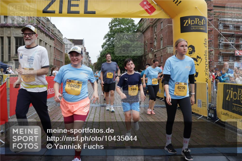 13.09.2026 - Kiel Lauf Yannick Fuchs http://msf.ph/oto/10435044 13.09.2026 09:48:47 Ziel 467, 830, 1547, 2047, 2663, 2676, 2852, 2921, 3509, 3843, 5784, 6239, 7071, 7432, 7448, 9209, 9382, 9384, 10458, 10729, 10961, 11054, 11184, 11694, 467, 1047, 1493, 1731, 1976, 2656, 2671, 2676, 2943, 2970, 4350, 5185, 5518, 5825, 6464, 7247, 8455, 10200, 10729, 11954, 2867, 3418, 3550, 4961, 6065, 6278, 6362, 6593, 8844, 9001, 9058, 9219, 9691, 10092, 11190, 11294, 11322, 11411, 12614, 872, 1227, 2970, 4219, 7070, 7247, 7481 meine-sportfotos.de