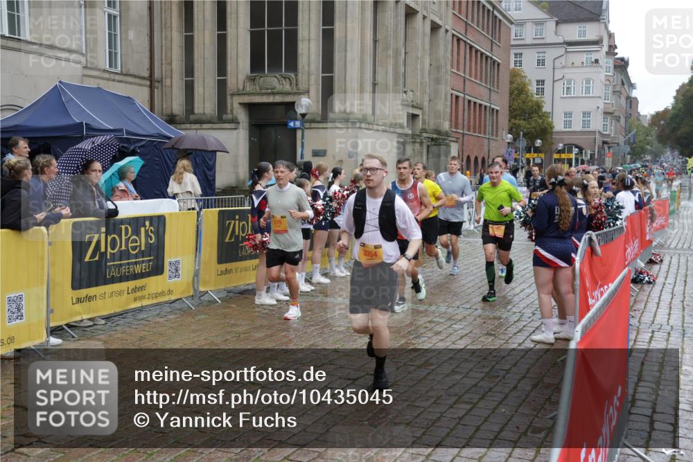 13.09.2026 - Kiel Lauf Yannick Fuchs http://msf.ph/oto/10435045 13.09.2026 11:45:21 Ziel  meine-sportfotos.de