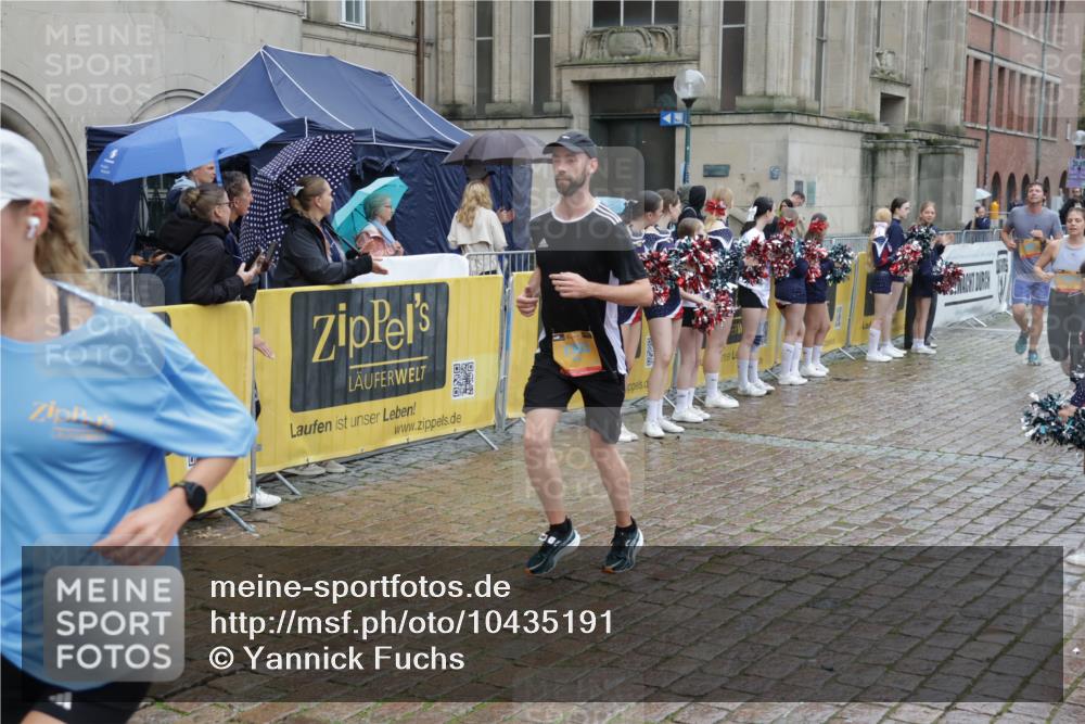 13.09.2026 - Kiel Lauf Yannick Fuchs http://msf.ph/oto/10435191 13.09.2026 11:45:31 Ziel  meine-sportfotos.de