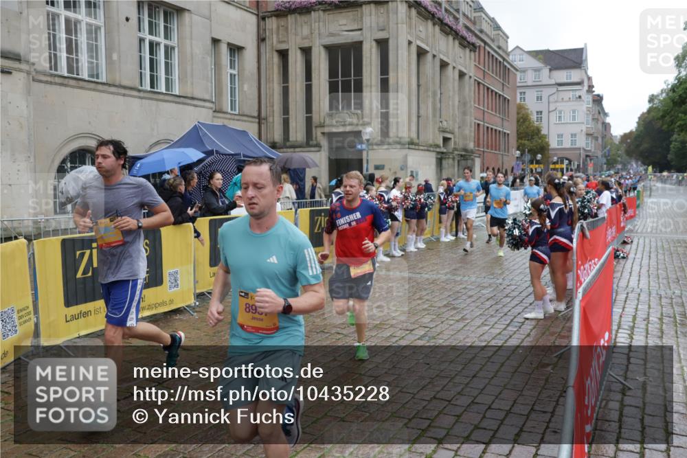 13.09.2026 - Kiel Lauf Yannick Fuchs http://msf.ph/oto/10435228 13.09.2026 11:45:35 Ziel  meine-sportfotos.de