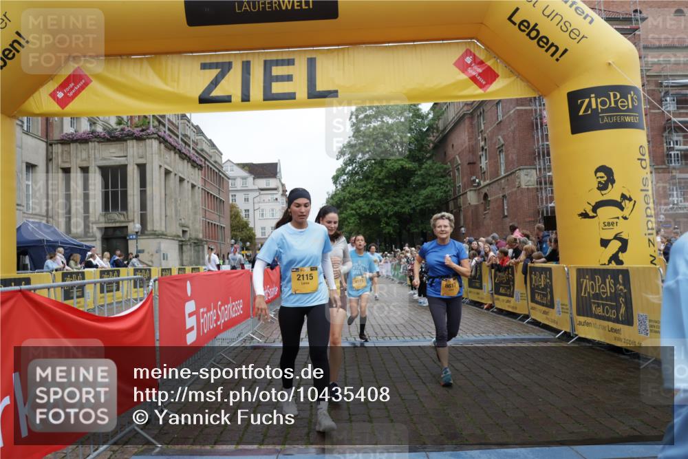 13.09.2026 - Kiel Lauf Yannick Fuchs http://msf.ph/oto/10435408 13.09.2026 09:49:20 Ziel 784, 2115, 2327, 2592, 2626, 2731, 2919, 3094, 3785, 4173, 4364, 4711, 4962, 5404, 8617, 8681, 8869, 10145, 11989, 11990, 12632, 221, 830, 1547, 1559, 1561, 2047, 2592, 2663, 2852, 2867, 2921, 3418, 3550, 4333, 4961, 6065, 6278, 6362, 6593, 8844, 9001, 9058, 9209, 9219, 9691, 10092, 10150, 10961, 11184, 11190, 11294, 11322, 11411, 12614, 2065, 4363, 4376, 9944, 11973, 12492, 1547, 2047, 2663, 3509, 5784, 6239, 7071, 7448, 9382, 9384, 10458 meine-sportfotos.de