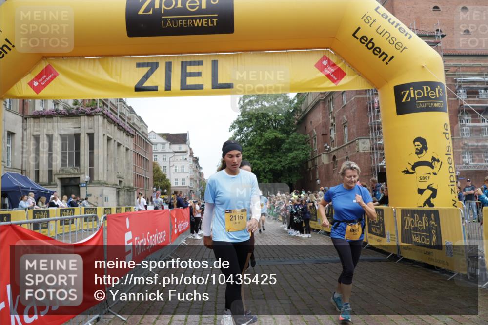 13.09.2026 - Kiel Lauf Yannick Fuchs http://msf.ph/oto/10435425 13.09.2026 09:49:20 Ziel 784, 2115, 2327, 2592, 2626, 2731, 2919, 3094, 3785, 4173, 4364, 4711, 4962, 5404, 8617, 8681, 8869, 10145, 11989, 11990, 12632, 221, 830, 1547, 1559, 1561, 2047, 2592, 2663, 2852, 2867, 2921, 3418, 3550, 4333, 4961, 6065, 6278, 6362, 6593, 8844, 9001, 9058, 9209, 9219, 9691, 10092, 10150, 10961, 11184, 11190, 11294, 11322, 11411, 12614, 2065, 4363, 4376, 9944, 11973, 12492, 1547, 2047, 2663, 3509, 5784, 6239, 7071, 7448, 9382, 9384, 10458 meine-sportfotos.de