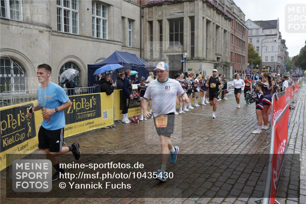 13.09.2026 - Kiel Lauf Yannick Fuchs http://msf.ph/oto/10435430 13.09.2026 11:45:53 Ziel  meine-sportfotos.de