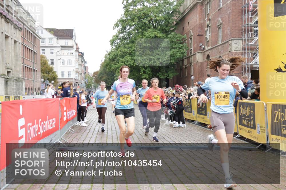 13.09.2026 - Kiel Lauf Yannick Fuchs http://msf.ph/oto/10435454 13.09.2026 09:49:27 Ziel 784, 2065, 2327, 2919, 3785, 4173, 4363, 4364, 4376, 4711, 4962, 5404, 8869, 10145, 12492, 12632, 221, 830, 1559, 1561, 2115, 2592, 2626, 2731, 2867, 3094, 3418, 3550, 4173, 4333, 4961, 6065, 6278, 6362, 6593, 8617, 8681, 8844, 9001, 9058, 9219, 9691, 10092, 10150, 11190, 11294, 11322, 11411, 11989, 11990, 12614, 2066, 2110, 2366, 2976, 3687, 4067, 4125, 7641, 8128, 9944, 10159, 10229, 10990, 11973, 12045, 12560, 830, 1547, 2047, 2663 meine-sportfotos.de
