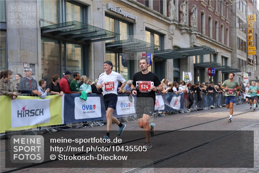 13.09.2026 - 21. swb-Marathon Bremen Strokosch-Dieckow http://msf.ph/oto/10435505 13.09.2026 13:13:59 Ziel 107, 235, 469, 1043, 1125, 1433, 1492, 1542, 1613, 1998, 2043, 2084, 2203, 2913, 2922, 3085, 3545, 4452, 4728, 5836, 5986, 6130, 6145, 7029, 7435, 7591, 7659, 7826, 7963, 8118, 8456, 8886, 8919, 9783, 524, 670, 683, 1433, 1704, 1707, 1937, 2422, 2701, 2824, 3236, 3413, 5443, 5593, 5610, 6451, 7210, 7283, 7707, 8118, 9426, 9635, 9884, 10105, 13099 meine-sportfotos.de