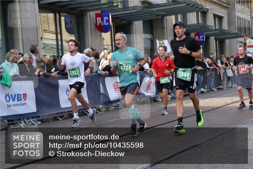 13.09.2026 - 21. swb-Marathon Bremen Strokosch-Dieckow http://msf.ph/oto/10435598 13.09.2026 13:14:02 Ziel 107, 235, 376, 469, 1043, 1125, 1492, 1542, 1814, 1998, 2043, 2084, 2203, 2913, 2922, 3085, 3545, 4452, 4728, 5794, 5836, 5986, 6130, 6145, 6506, 7029, 7117, 7591, 7659, 7826, 7963, 8456, 8919, 9783, 9868, 524, 670, 683, 1433, 1613, 1704, 1707, 1937, 2422, 2701, 2824, 3236, 3413, 5443, 5593, 5610, 6145, 6451, 7210, 7283, 7435, 7707, 7963, 8118, 8886, 9426, 9635, 9884, 10105 meine-sportfotos.de