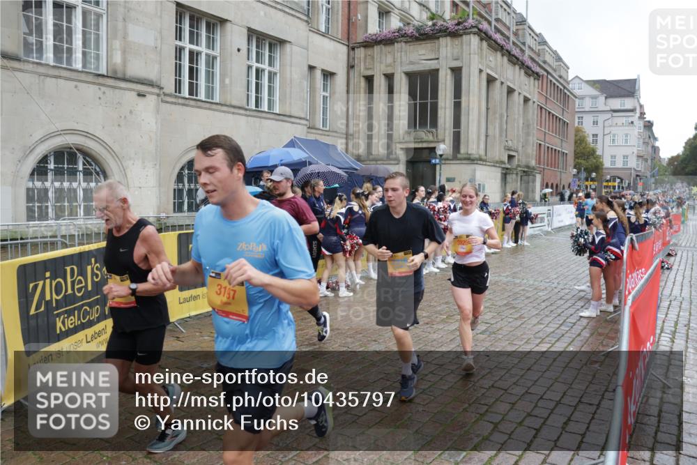 13.09.2026 - Kiel Lauf Yannick Fuchs http://msf.ph/oto/10435797 13.09.2026 11:46:26 Ziel  meine-sportfotos.de