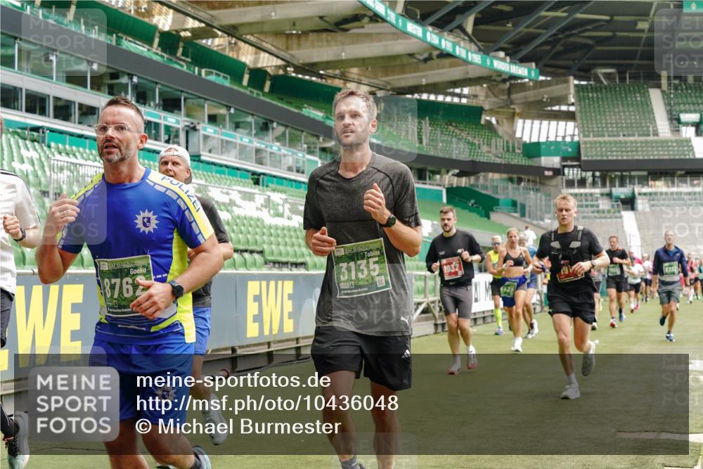 13.09.2026 - 21. swb-Marathon Bremen Michael Burmester http://msf.ph/oto/10436048 13.09.2026 13:05:37 Laufen im Stadion 109, 178, 217, 244, 287, 303, 323, 394, 430, 454, 534, 536, 565, 578, 613, 647, 784, 891, 900, 1073, 1239, 1243, 1274, 1307, 1308, 1365, 1373, 1380, 1456, 1533, 1574, 1581, 1627, 1656, 1687, 1780, 1823, 1909, 1914, 1932, 1941, 2023, 2076, 2089, 2126, 2241, 2244, 2265, 2301, 2310, 2355, 2369, 2393, 2430, 2452, 2464, 2602, 2723, 2742, 2764, 2867, 2872, 2910, 2919, 2957, 2959, 2985, 3028, 3030, 3115, 3217, 3278, 3320, 3343, 3419, 3425, 3444, 3485, 3521, 3796, 3909 meine-sportfotos.de