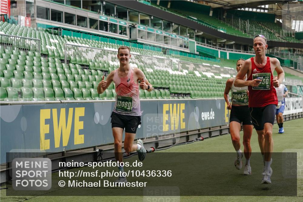 13.09.2026 - 21. swb-Marathon Bremen Michael Burmester http://msf.ph/oto/10436336 13.09.2026 12:39:00 Laufen im Stadion 277, 346, 807, 895, 901, 1090, 1118, 1248, 1320, 1323, 1472, 1508, 1576, 1587, 1604, 1717, 1751, 1758, 1795, 1800, 1852, 1911, 2049, 2099, 2141, 2352, 2670, 3080, 3606, 3744, 5160, 5163, 5912, 6112, 7650, 8077, 8081, 8467, 9399, 9522, 9617, 9630, 13080, 250, 272, 365, 850, 1089, 1288, 1550, 1875, 1993, 4232, 7692, 8075, 13033 meine-sportfotos.de