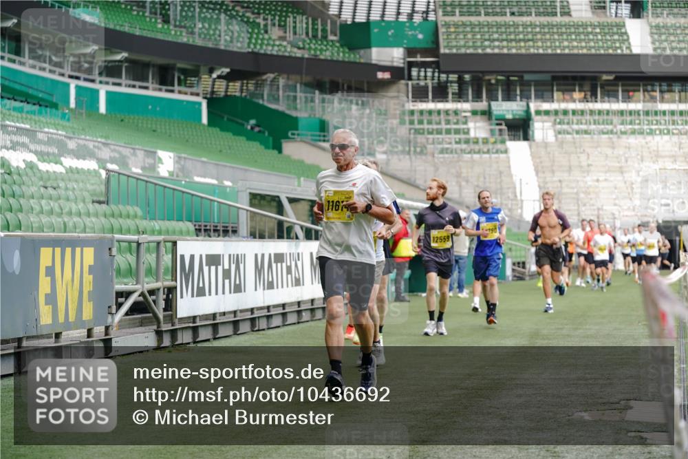 13.09.2026 - 21. swb-Marathon Bremen Michael Burmester http://msf.ph/oto/10436692 13.09.2026 10:26:23 Laufen im Stadion 10096, 10143, 10172, 10210, 10214, 10228, 10231, 10289, 10312, 10318, 10319, 10336, 10342, 10346, 10352, 10358, 10398, 10436, 10445, 10447, 10454, 10456, 10464, 10504, 10514, 10536, 10541, 10583, 10628, 10638, 10735, 10742, 10744, 10806, 10807, 10816, 10861, 10866, 10873, 10956, 10987, 10988, 10992, 11015, 11019, 11020, 11063, 11088, 11108, 11130, 11135, 11155, 11187, 11193, 11199, 11209, 11232, 11265, 11279, 11312, 11447, 11468, 11615, 11758, 11948 meine-sportfotos.de