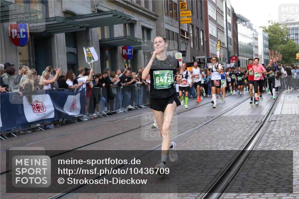 13.09.2026 - 21. swb-Marathon Bremen Strokosch-Dieckow http://msf.ph/oto/10436709 13.09.2026 13:14:32 Ziel 199, 615, 616, 889, 1455, 1510, 1748, 2251, 2383, 2847, 2971, 2997, 3012, 3057, 3175, 3206, 3504, 3717, 3834, 4097, 4226, 4246, 4569, 4586, 4968, 5239, 5298, 5315, 5471, 5649, 5796, 5962, 6379, 6404, 6472, 6528, 6717, 7251, 7782, 8238, 8366, 8409, 9242, 9523, 9797, 10016, 13141, 107, 199, 235, 376, 469, 1043, 1125, 1492, 1542, 1814, 1998, 2043, 2084, 2203, 2913, 2922, 3085, 3545, 3821, 4452, 4685, 4728, 5239, 5794, 5836, 5986, 6130, 6506, 7591, 7659, 8919, 9783 meine-sportfotos.de