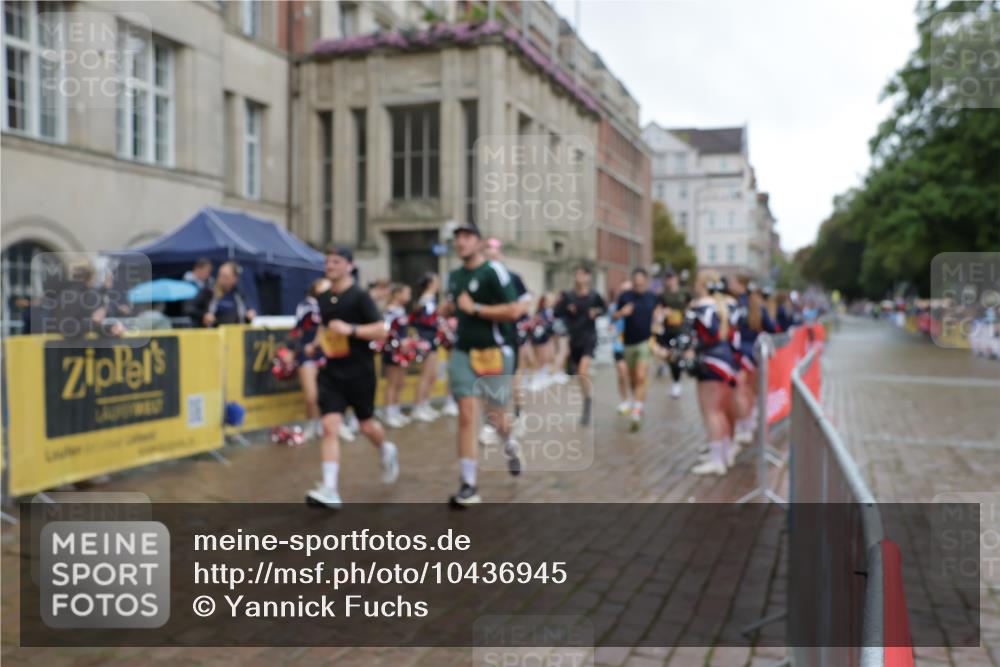 13.09.2026 - Kiel Lauf Yannick Fuchs http://msf.ph/oto/10436945 13.09.2026 11:48:09 Ziel  meine-sportfotos.de