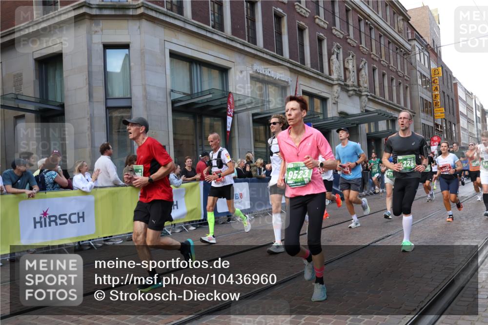 13.09.2026 - 21. swb-Marathon Bremen Strokosch-Dieckow http://msf.ph/oto/10436960 13.09.2026 13:14:37 Ziel 615, 616, 889, 1455, 1510, 1748, 2383, 2847, 2997, 3012, 3057, 3175, 3206, 3504, 3717, 4097, 4226, 4246, 4569, 4968, 5294, 5298, 5315, 5417, 5471, 5649, 5796, 5962, 6351, 6379, 6404, 6472, 6521, 6528, 6717, 7190, 7251, 7432, 8238, 8409, 9363, 9523, 9797, 13141, 107, 199, 376, 469, 1043, 1125, 1492, 1814, 2043, 2203, 2251, 2913, 2971, 2997, 3012, 3085, 3545, 3821, 3834, 4452, 4586, 4685, 5239, 5794, 5836, 5986, 6130, 6506, 7659, 9783 meine-sportfotos.de