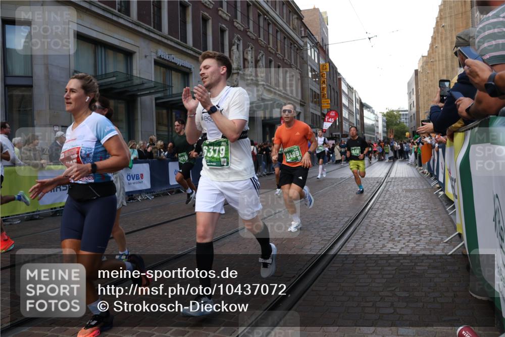 13.09.2026 - 21. swb-Marathon Bremen Strokosch-Dieckow http://msf.ph/oto/10437072 13.09.2026 13:14:39 Ziel 615, 616, 889, 1455, 1510, 1748, 2383, 2847, 3057, 3175, 3206, 3504, 3717, 4097, 4226, 4246, 4382, 4569, 4968, 4992, 5294, 5298, 5315, 5417, 5471, 5649, 5796, 5962, 6351, 6379, 6404, 6472, 6521, 6528, 6717, 7190, 7251, 7432, 8238, 8409, 9338, 9363, 9523, 9797, 13141, 199, 376, 469, 1043, 1125, 1492, 1814, 2203, 2251, 2847, 2913, 2971, 2997, 3012, 3085, 3545, 3821, 3834, 4452, 4586, 4685, 5239, 5794, 5836, 5986, 6130, 6506, 7659, 9783 meine-sportfotos.de