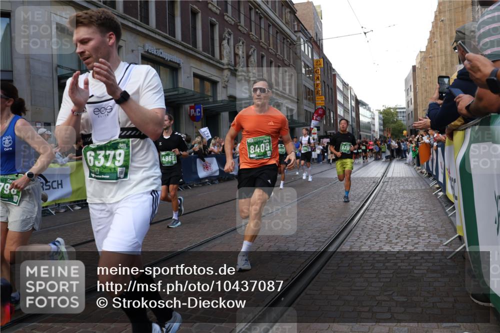 13.09.2026 - 21. swb-Marathon Bremen Strokosch-Dieckow http://msf.ph/oto/10437087 13.09.2026 13:14:40 Ziel 615, 616, 889, 1455, 1510, 1748, 2383, 3057, 3175, 3206, 3504, 3717, 4097, 4226, 4246, 4382, 4569, 4968, 4992, 5294, 5298, 5315, 5417, 5471, 5649, 5796, 5962, 6351, 6379, 6404, 6472, 6521, 6528, 6717, 7190, 7432, 8238, 8409, 9338, 9363, 9523, 9797, 13141, 199, 376, 469, 1043, 1125, 1455, 1492, 1814, 2251, 2847, 2913, 2971, 2997, 3012, 3085, 3545, 3821, 3834, 4097, 4246, 4452, 4586, 4685, 5239, 5794, 5836, 5962, 5986, 6130, 6506 meine-sportfotos.de