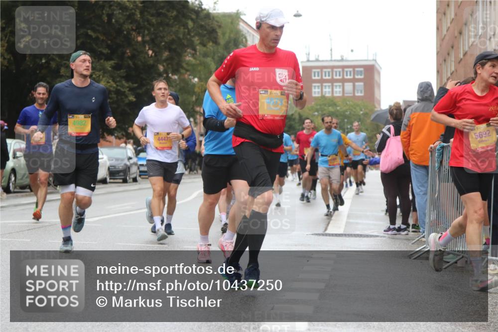 13.09.2026 - Kiel Lauf Markus Tischler http://msf.ph/oto/10437250 13.09.2026 11:46:11 Fleethörn 4982, 4447, 4, 38, 4873, 5692 meine-sportfotos.de