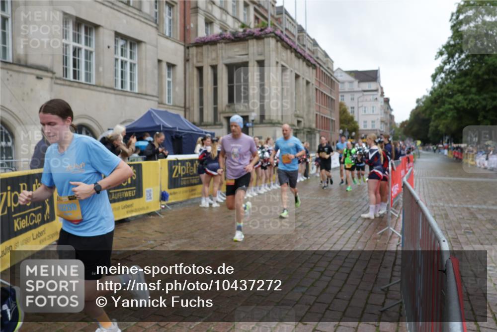 13.09.2026 - Kiel Lauf Yannick Fuchs http://msf.ph/oto/10437272 13.09.2026 11:48:26 Ziel  meine-sportfotos.de