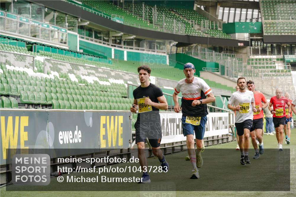 13.09.2026 - 21. swb-Marathon Bremen Michael Burmester http://msf.ph/oto/10437283 13.09.2026 10:26:35 Laufen im Stadion 10096, 10143, 10172, 10210, 10214, 10228, 10231, 10269, 10289, 10310, 10312, 10318, 10319, 10336, 10342, 10346, 10352, 10398, 10436, 10445, 10447, 10454, 10464, 10489, 10504, 10514, 10536, 10541, 10566, 10583, 10628, 10638, 10735, 10742, 10744, 10806, 10807, 10861, 10866, 10873, 10897, 10898, 10956, 10987, 10988, 10992, 11015, 11019, 11020, 11060, 11063, 11088, 11108, 11110, 11130, 11135, 11155, 11187, 11193, 11199, 11209, 11232, 11279, 11312, 11447 meine-sportfotos.de
