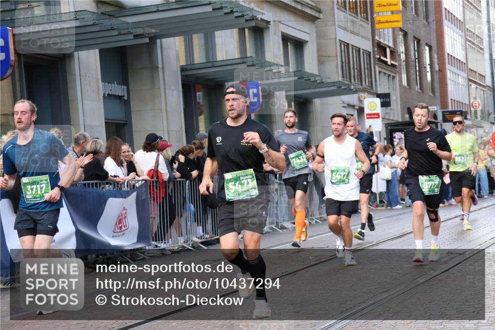 13.09.2026 - 21. swb-Marathon Bremen Strokosch-Dieckow http://msf.ph/oto/10437294 13.09.2026 13:14:45 Ziel 889, 1510, 1664, 1748, 2383, 3206, 3357, 3504, 3717, 4226, 4382, 4968, 4992, 5003, 5149, 5294, 5298, 5315, 5385, 5417, 5471, 5796, 6351, 6379, 6404, 6521, 6528, 6717, 6773, 6902, 7190, 7432, 7497, 7515, 8238, 9253, 9338, 9363, 9483, 9523, 9797, 13137, 13139, 13141, 199, 376, 615, 616, 1043, 1125, 1455, 1492, 1814, 2251, 2847, 2971, 2997, 3012, 3057, 3085, 3175, 3821, 3834, 4097, 4246, 4569, 4586, 4685, 5239, 5649, 5794, 5836, 5962, 6130, 6472, 6506 meine-sportfotos.de
